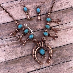 Squash blossom necklace set